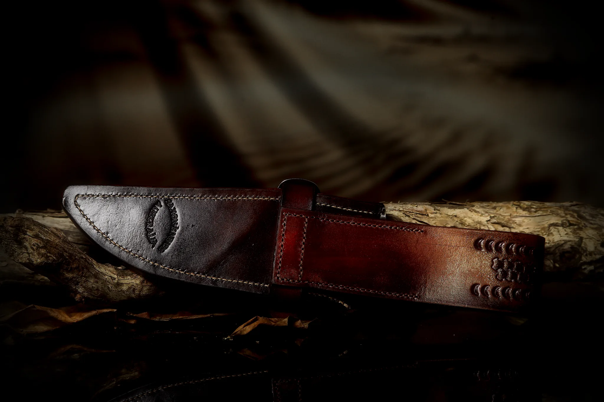 White-Tail | Handcrafted W2 Hunting Knife with Antler Handle - Image 7